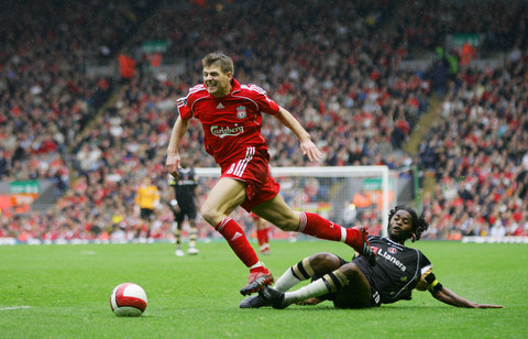 云达不莱梅vs斯图加特：菅原由势、施密德首发，努贝尔、昂达夫出战（云达不莱梅战斯图加特：菅原由势、施密德先发，努贝尔、昂达夫出场）